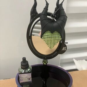 Bath & body works maleficent mirror tray Pocketbac holder
